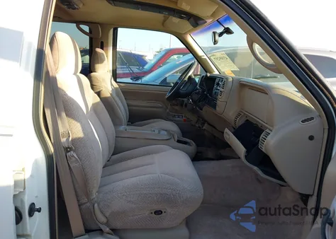 1997 Chevrolet Tahoe C1500 z USA, uszkodzony, nr VIN 1GNEC13R2VJ412782